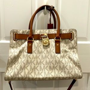 Michael Kors Tote